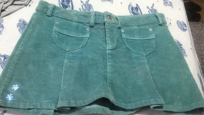 Saia veludo cotelê Bordada com Pedrarias Azul TAM 8/40