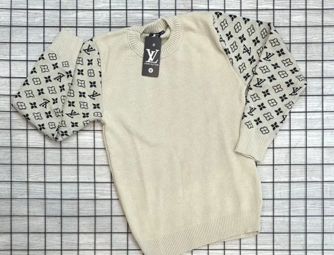 PRA VCS Q ESTAVAM A PROCURAR DOS SUÉTER AQ JOS SOMOS ESPECIALISTAS EM SUÉTER