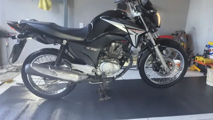 Moto Titan 150