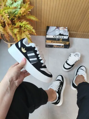 Tenis Adidas Preto Branco