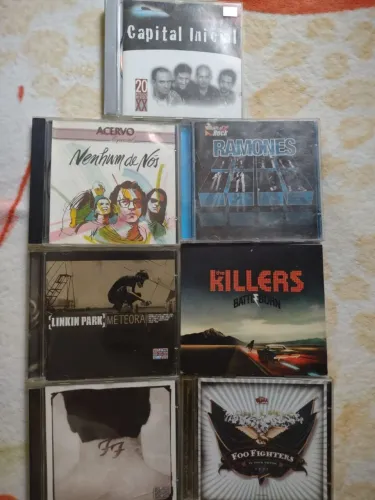 Coleção de CDs de Rock e Pop