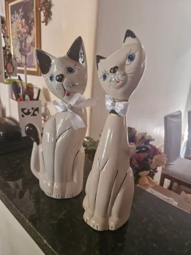 Decoração- Casal de gatos de porcelana 35cm