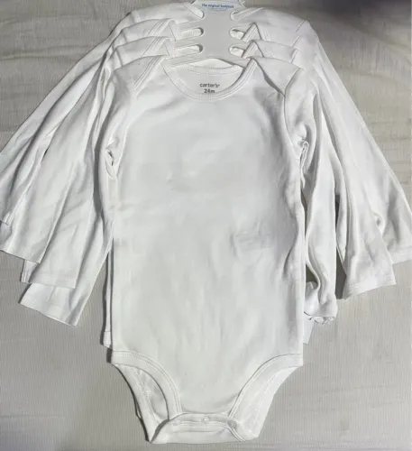 Kit body Carter's 24 meses