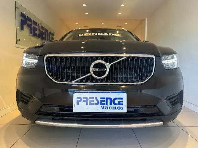 Volvo XC40 T-5 Momentum 2.0 252cv AWD 2019