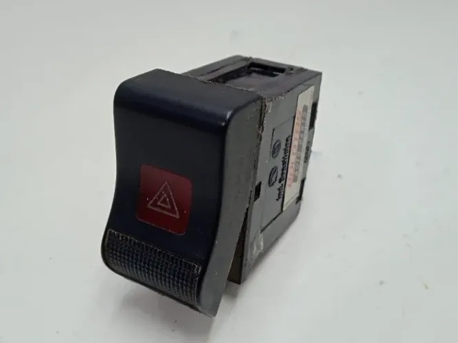 Botão Pisca Alerta Santana Quantum 1993 a 1998 Original