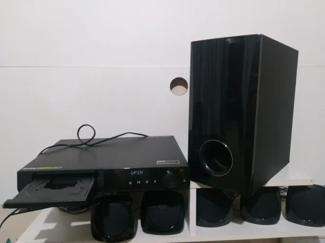 Home Theater LG 5.1 Canais