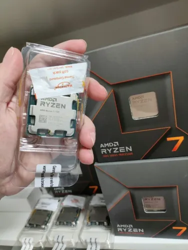 Processador Ryzen 7 7700 OEM - AM5 (novo)