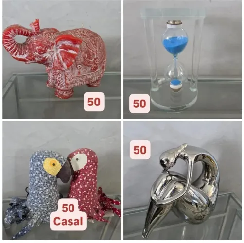 Ampulheta de cristal e outros