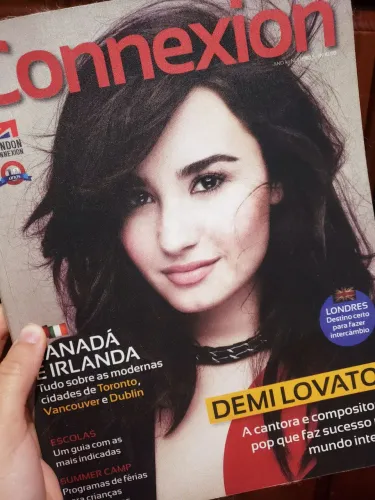 Revista Connexion Demi Lovato