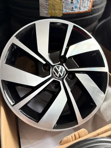 Rodas de liga leve Volkswagen r15 novas