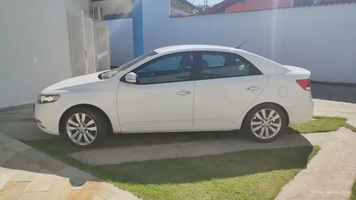 Kia Motors Cerato SX3 1.6 16V Aut. 2013