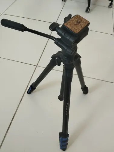 Tripé para câmera fotográfica Weifeng WF-5315