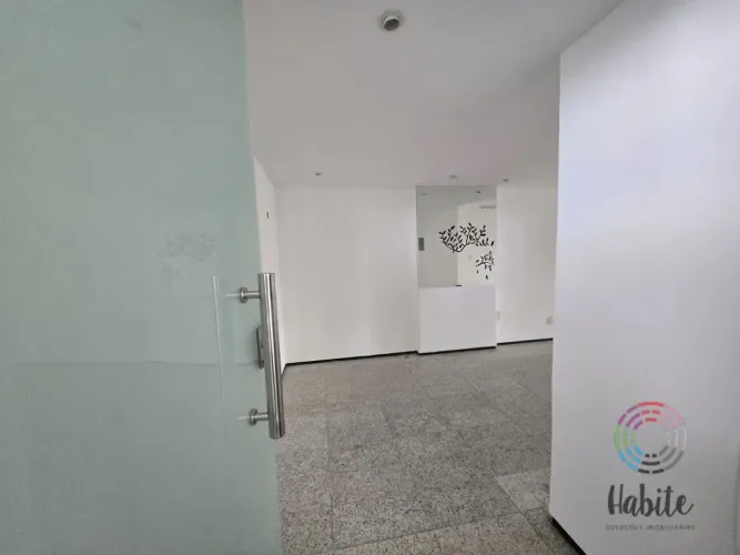 SALA COMERCIAL A VENDA