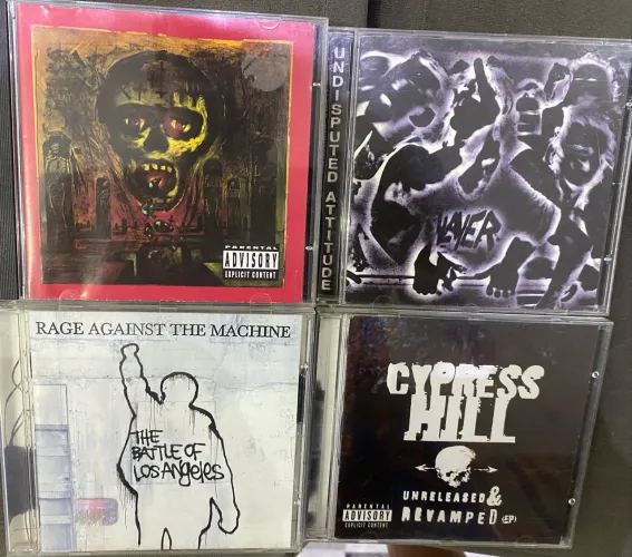 CDS metal, hard core.  Valores na descrição 