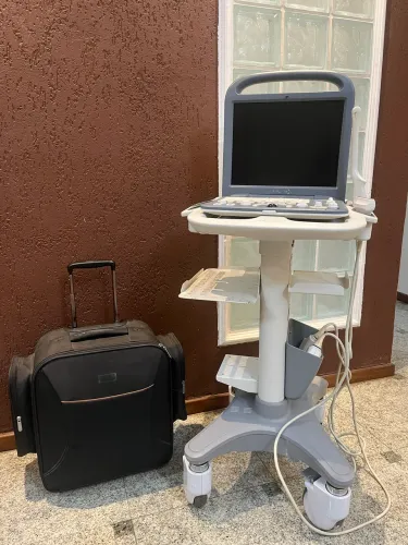 Ultrassom portátil FIGLABS com 2 sondas (convexa e linear)