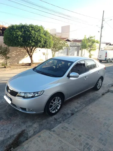 Kia Motors Cerato 1.6 16V Aut. 2012