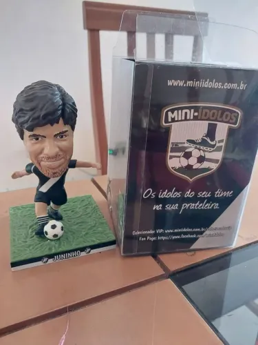 Jogadores de futebol miniatura-Juninho