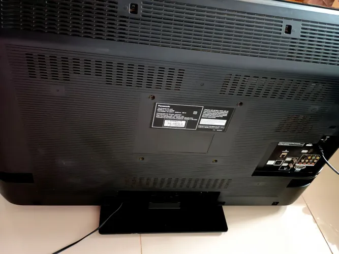 TV Panasonic 40 polegadas não é smart