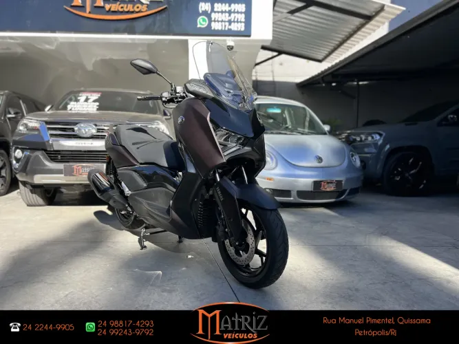 Yamaha XMAX 300 Connect 2026 ABS Apenas 2.600 km com Alarme presença positron