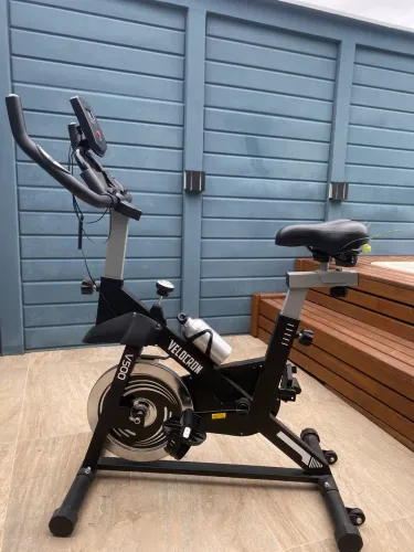 Bicicleta Ergométrica Spinning 5kg Velocron V500