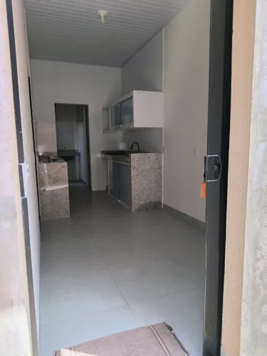 Alugo Kitnet Nova de 1 quarto na 612 sul, Próximo ao Atacadão e Parque Cesamar