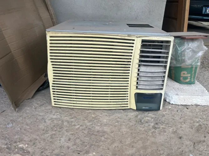 Ar condicionado de janela