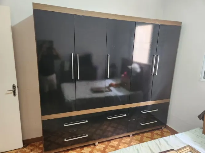 Guarda roupa 5 portas