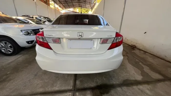 Honda Civic Sedan Lx/lxl 1.7 16V 115cv Aut. 4P 2013