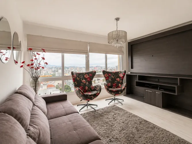 Apartamento mobiliado para alugar no Rio Branco com 3 quartos (1 suíte)