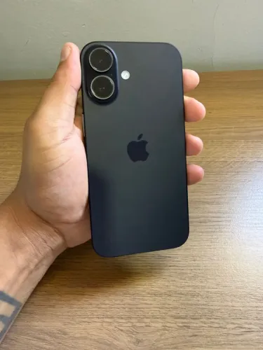 iPhone 16 128Gb ( Garantia Apple )