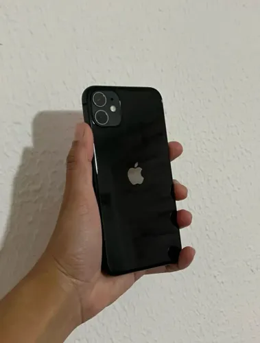 iPhone 11 preto