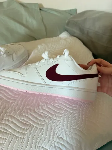 Nike Court Vision Low Original Branco/Vinho Rosa EUA Novo