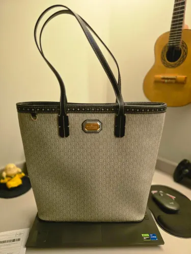 Bolsa Victor Hugo 
