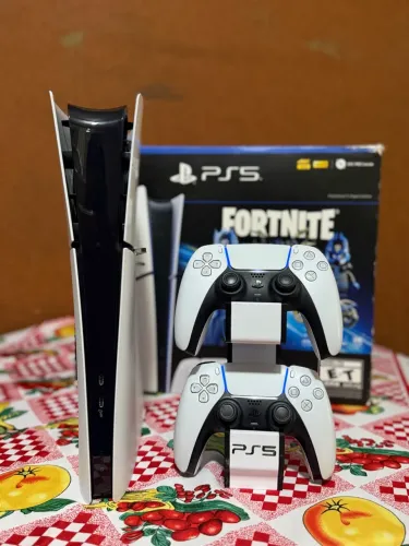 Ps5 slim digital 1Tb com 2 controles na caixa seminovo completo