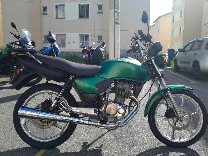 Titan 125 2000 (Varetada) | Econômica | Documento OK