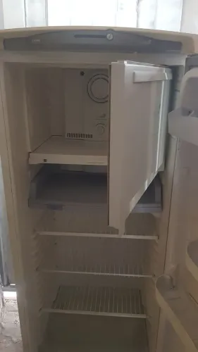 Geladeira a venda