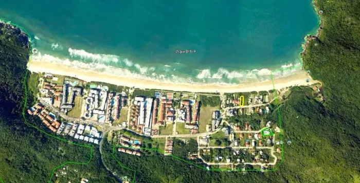 Terreno de esquina a venda com vista p/ o mar com 918 m² em Praia Brava - Florianópolis -