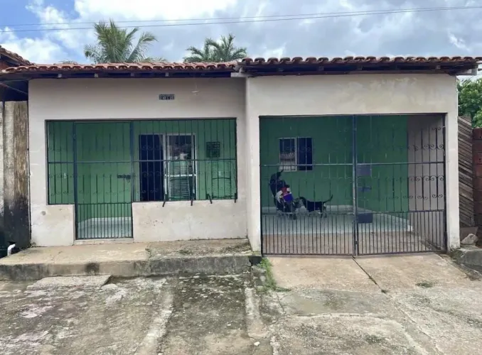 ~Vendo casa no bairro Armando Mendes