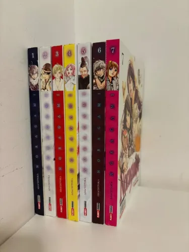 Noragami: Vol 1 ao 7.