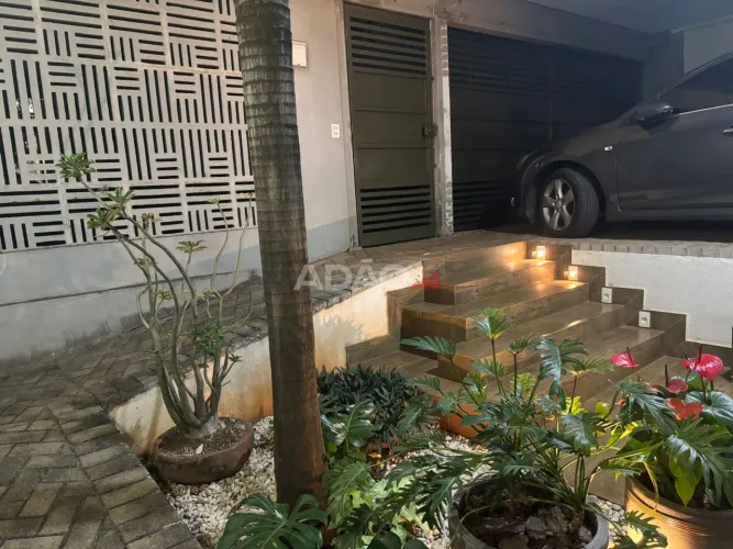 Imóvel Exclusivo no Bairro Feliz Casa 2Q, Acabamento de Alto Padrão Casa de Rua com 2 Qua