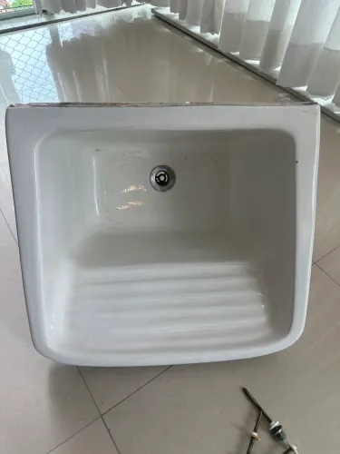 Tanque de louça