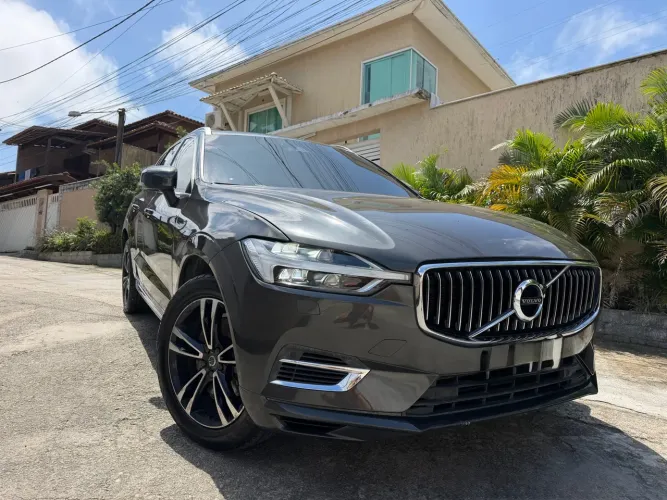 Volvo XC-60 XC 60 T-8 Híbrido Momentum 2.0 5P 2021