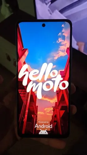 Moto G56 5G 256 gb leia descrição 