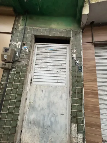 Vendo em jardim piedade na avenida casa conjugada