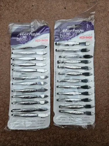 2 cartelas de Pinças Merheje (24 unidades) - aço inox para sombrancelhas