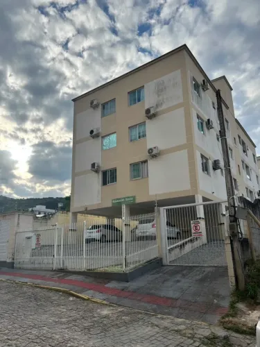 Apartamento para alugar, 2 quartos, semi-mobiliado, Pedra Branca - Palhoça - SC