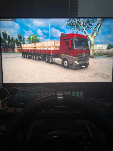 Monitor gamer AOC HERO