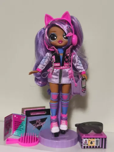 BONECA LOL OMG