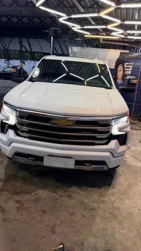 Silverado High Country 5.3 V8 AWD Aut.