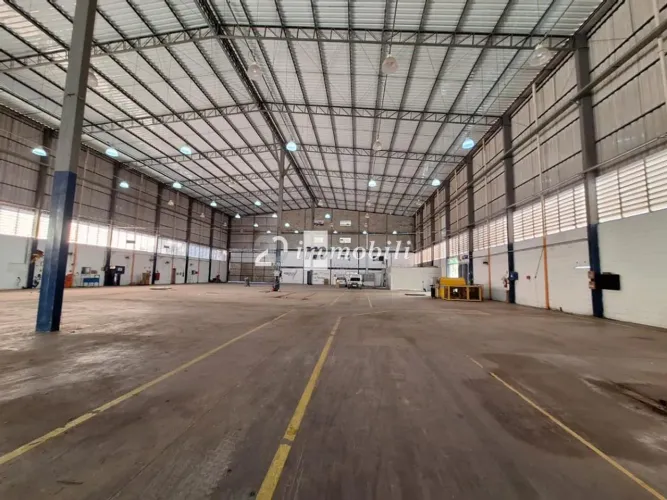 Galpão para alugar em Cotia, Paisagem Renoir, com 2730 m²